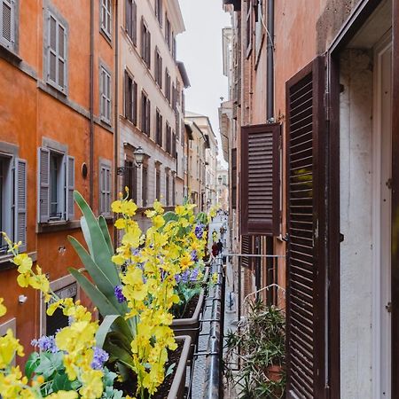 Charme Luxury Flat Campo Dei Fiori Apartment Rome Bagian luar foto